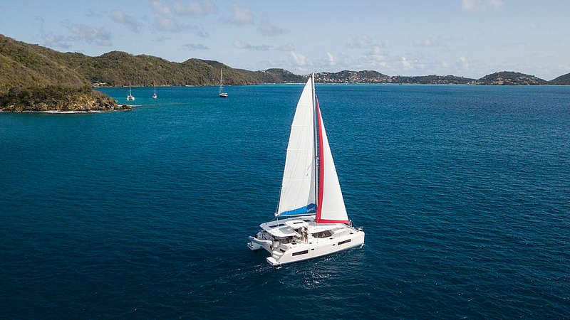 Karibik-Yachtcharter vor der Küste um Martinique 